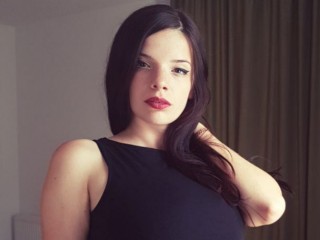 kalamotion13 webcam girl as a performer. Gallery photo 1.