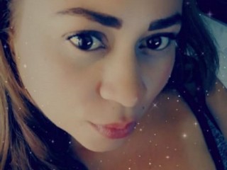 Xiomy_Pretty webcam girl as a performer. Gallery photo 4.