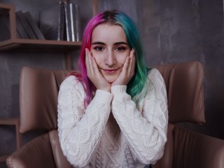 MollyEvanses webcam girl as a performer. Gallery photo 5.