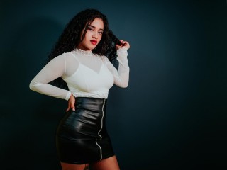 Vanessa_huntress webcam girl as a performer. Gallery photo 3.