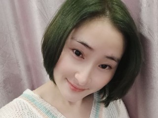 ZHI webcam girl as a performer. Gallery photo 3.