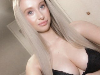 KinkyKate_x webcam girl as a performer. Gallery photo 2.