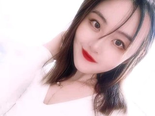 Xinggannusheng webcam girl as a performer. Gallery photo 6.