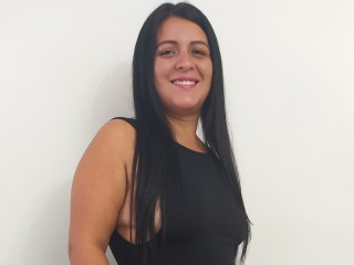 MartynaXxX webcam girl as a performer. Gallery photo 1.