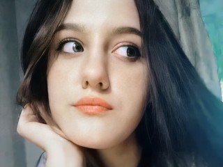 AmberleyDe webcam girl as a performer. Gallery photo 1.