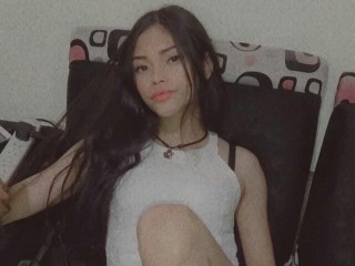 DreamsParadise webcam girl as a performer. Gallery photo 1.