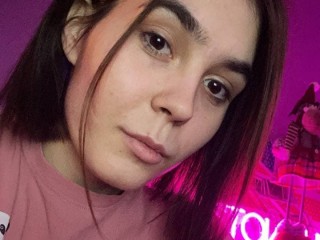 MonikaQueen webcam girl as a performer. Gallery photo 3.