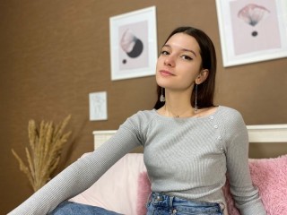 AmeliaMartinez webcam girl as a performer. Gallery photo 1.