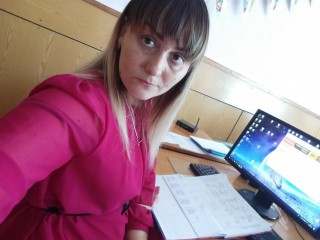 RedHorny111 webcam girl as a performer. Gallery photo 1.