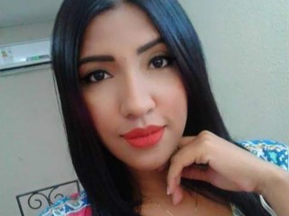 Giiapaige webcam girl as a performer. Gallery photo 1.