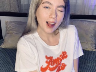 SusanBrunni webcam girl as a performer. Gallery photo 4.