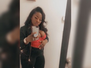 ChokolateKurvyCakezz