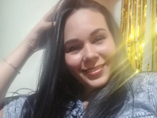 nary_kisses webcam girl as a performer. Gallery photo 2.