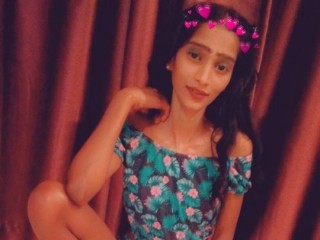 Indian_Lips webcam girl as a performer. Gallery photo 2.