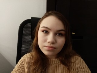 Halia1 webcam girl as a performer. Gallery photo 2.