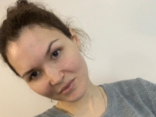 SandraBrain webcam girl as a performer. Gallery photo 1.