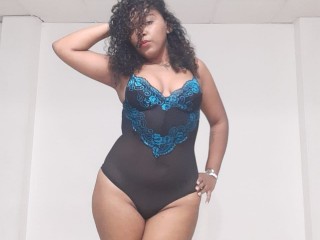 AlissonJacobs webcam girl as a performer. Gallery photo 1.