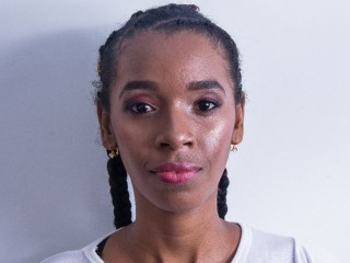 Ibaanahot webcam girl as a performer. Gallery photo 1.