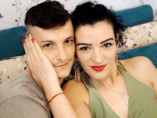 PollyDollCPL webcam girl as a performer. Gallery photo 2.