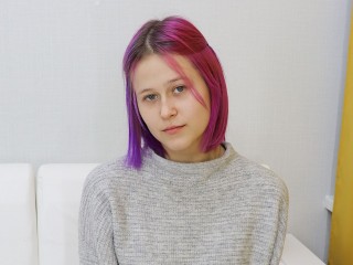 JoyceBright webcam girl as a performer. Gallery photo 2.