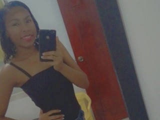 MaryWatson webcam girl as a performer. Gallery photo 2.