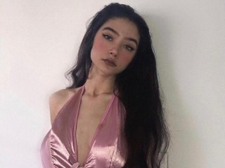 VenusGarcia webcam girl as a performer. Gallery photo 1.