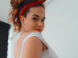 LilithWinchester webcam girl as a performer. Gallery photo 2.