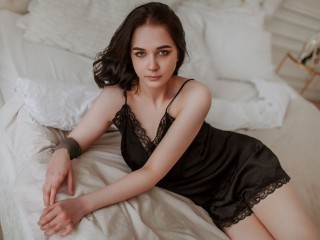 SONYA_BAILES webcam girl as a performer. Gallery photo 5.