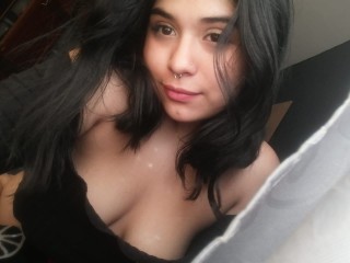 Alley_Franco webcam girl as a performer. Gallery photo 1.