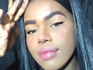 SharlyJackson webcam girl as a performer. Gallery photo 1.