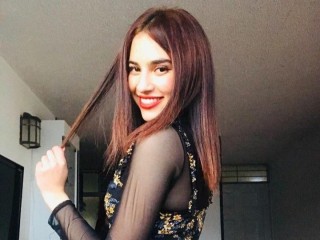 Luna_Candyy webcam girl as a performer. Gallery photo 1.