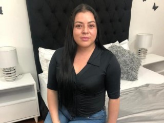 MartinaRafe webcam girl as a performer. Gallery photo 1.