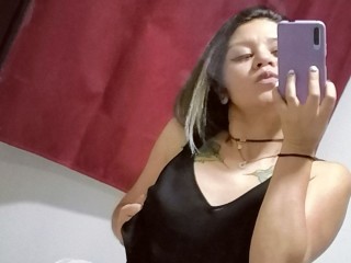 LalyLover webcam girl as a performer. Gallery photo 3.