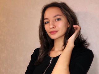 ElenaTitova webcam girl as a performer. Gallery photo 1.