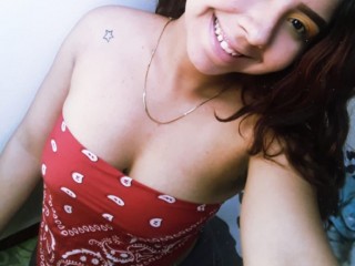 AlexiiaSmith webcam girl as a performer. Gallery photo 1.