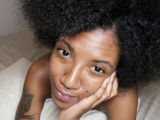 Saturno_xs webcam girl as a performer. Gallery photo 1.