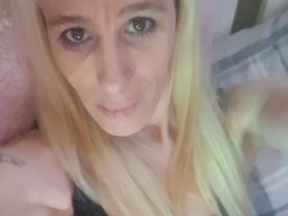 KinkyKittyPurrs webcam girl as a performer. Gallery photo 4.