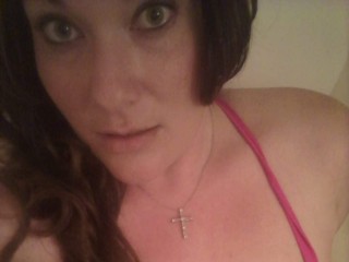 BobbyCherry webcam girl as a performer. Gallery photo 3.