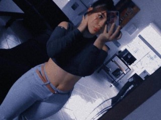 HANSEL_LEE webcam girl as a performer. Gallery photo 1.