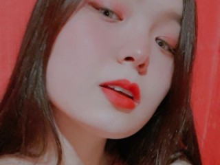 Delayla_Pee webcam girl as a performer. Gallery photo 3.