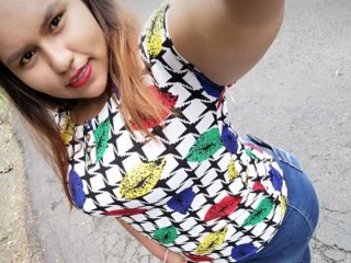 NicholleGrey webcam girl as a performer. Gallery photo 3.