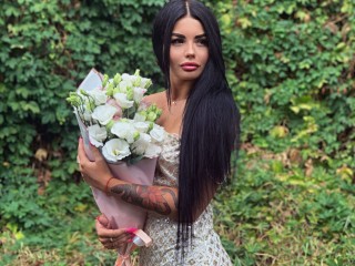 HollyPrivate webcam girl as a performer. Gallery photo 4.