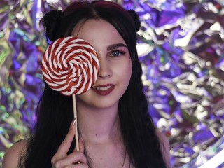 SelenaGolden webcam girl as a performer. Gallery photo 5.