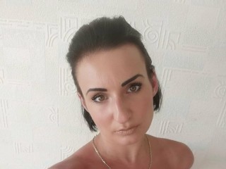 SashaGrant webcam girl as a performer. Gallery photo 1.