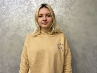 LydiaFlores webcam girl as a performer. Gallery photo 3.