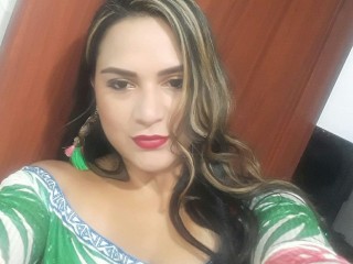 Sofiaa_Gray webcam girl as a performer. Gallery photo 1.