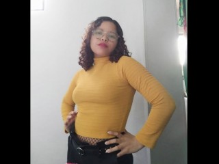 KarlisMiranda webcam girl as a performer. Gallery photo 1.