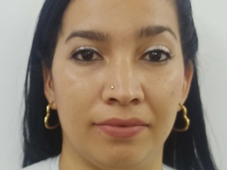 CristinedelaMor webcam girl as a performer. Gallery photo 1.