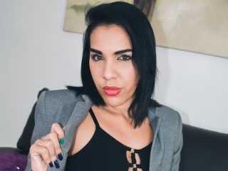 KelsieCaldwell webcam girl as a performer. Gallery photo 2.