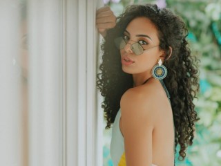 Rosse_Gold webcam girl as a performer. Gallery photo 2.